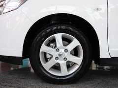 2012款 1.6L 手动 尊贵版