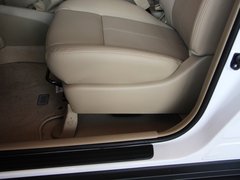 2012款 1.6L 手动 尊贵版