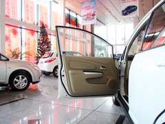 2012款 1.6L 手动 尊贵版