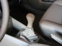 2012款 1.6L 手动 尊贵版