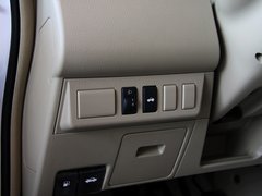 2012款 1.6L 手动 尊贵版