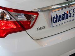 2012款 1.6L 手动 尊贵版