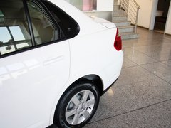 2012款 1.6L 手动 尊贵版