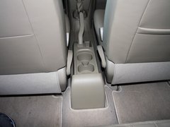 2012款 1.6L 手动 尊贵版