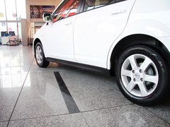 2012款 1.6L 手动 尊贵版
