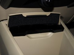 2012款 1.6L 手动 尊贵版