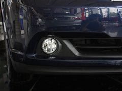2012款 1.6L 自动 尊贵版