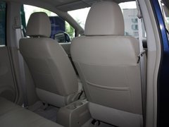 2012款 1.6L 自动 尊贵版