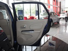 2012款 1.6L 自动 尊贵版