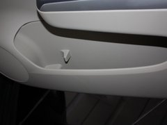 2012款 1.6L 自动 尊贵版