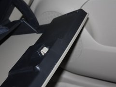 2012款 1.6L 自动 尊贵版
