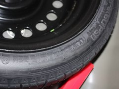 2012款 1.6L 自动 尊贵版