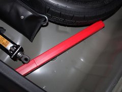 2012款 1.6L 自动 尊贵版