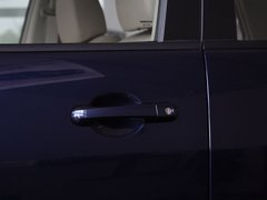 2012款 1.6L 自动 尊贵版