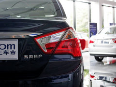 2012款 1.6L 自动 尊贵版