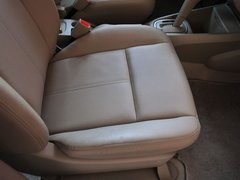 2012款 1.6L 自动 尊贵版