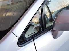 2012款 1.6L 自动 尊贵版