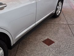 2012款 1.6L 自动 尊贵版