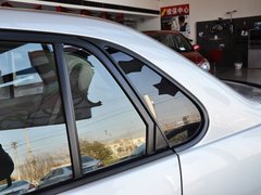 2012款 1.6L 自动 尊贵版