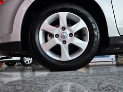 2012款 1.6L 自动 尊贵版