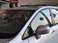 2012款 1.6L 自动 尊贵版
