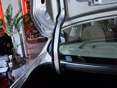 2012款 1.6L 自动 尊贵版