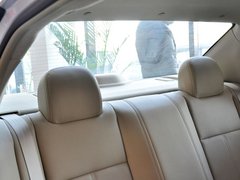 2012款 1.6L 自动 尊贵版