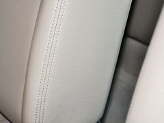2012款 1.6L 自动 尊贵版