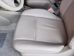 2012款 1.6L 自动 尊贵版