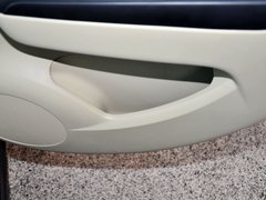 2012款 1.6L 自动 尊贵版