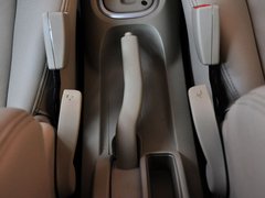 2012款 1.6L 自动 尊贵版