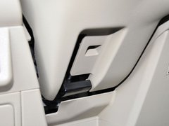 2012款 1.6L 自动 尊贵版