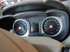 2012款 1.6L 自动 尊贵版