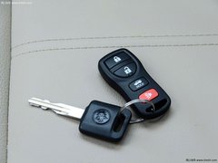 2012款 1.6L 自动 尊贵版
