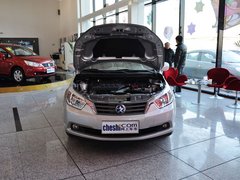 2012款 1.6L 自动 尊贵版