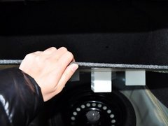 2012款 1.6L 自动 尊贵版