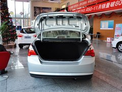 2012款 1.6L 自动 尊贵版