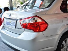 2012款 1.6L 自动 尊贵版