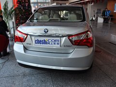 2012款 1.6L 自动 尊贵版