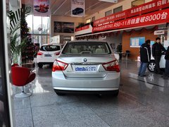 2012款 1.6L 自动 尊贵版