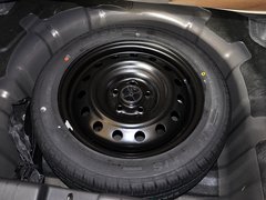 2012款 1.8L 手动 豪华版