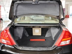 2012款 1.8L 手动 豪华版