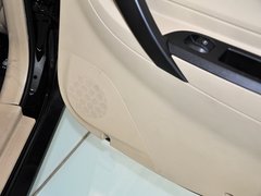 2012款 1.8L 手动 豪华版