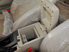 2012款 1.8L 手动 豪华版