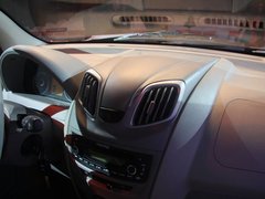 2012款 1.0 手动 豪华型