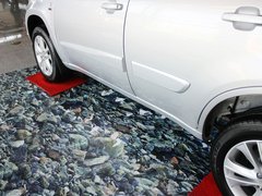 2012款 精英版 1.6L 手动 舒适型 5座