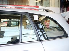 2012款 精英版 1.6L 手动 舒适型 5座