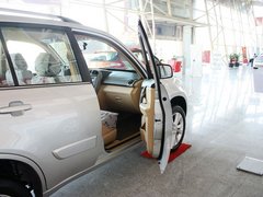 2012款 精英版 1.6L 手动 舒适型 5座