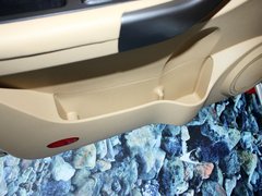 2012款 精英版 1.6L 手动 舒适型 5座