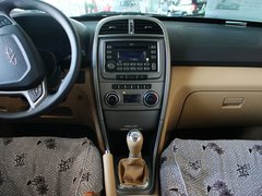 2012款 精英版 1.6L 手动 舒适型 5座